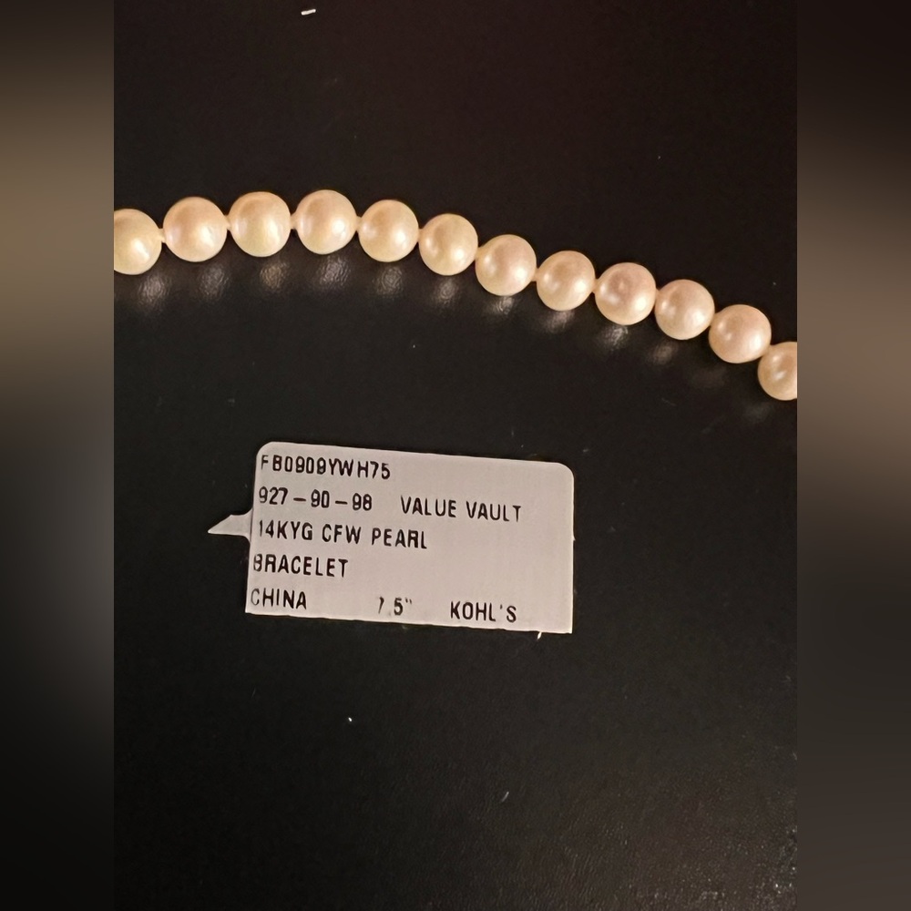 Pearl Bracelet 7.5” - Picture 2 of 5